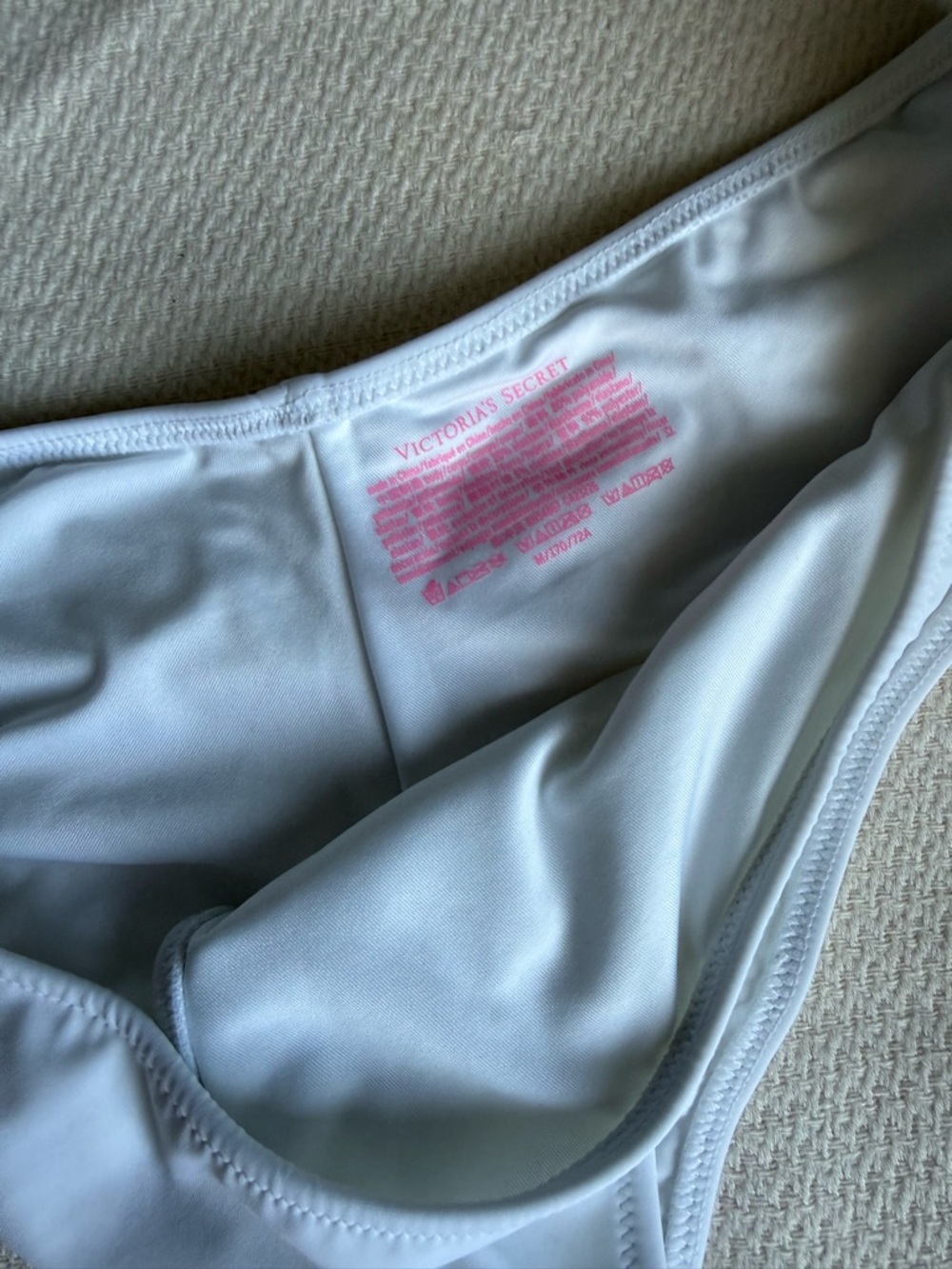 Victoria’s Secret White Bikini Bottom - M - Picture 3 of 4